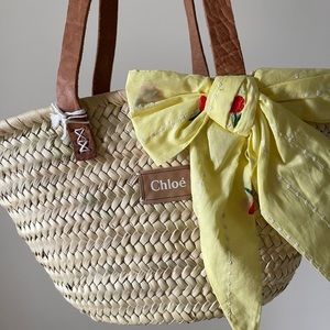 Auth. Chloé Beige Raffia Leather Tote with Bow Detailing